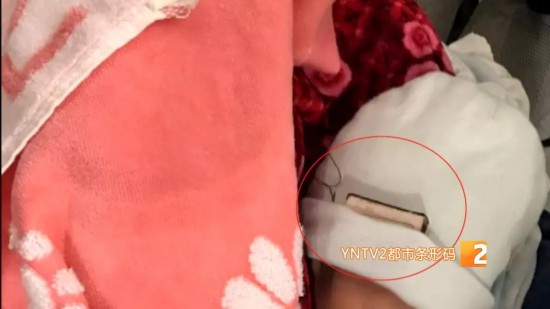 这就是真相!机场安检诡异微笑是怎么回事?背后详情始末曝光细思极恐